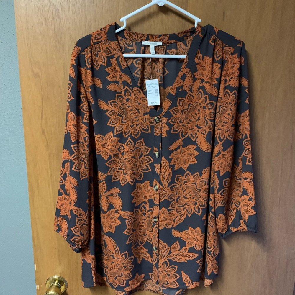 Blouse - Picture 2 of 4